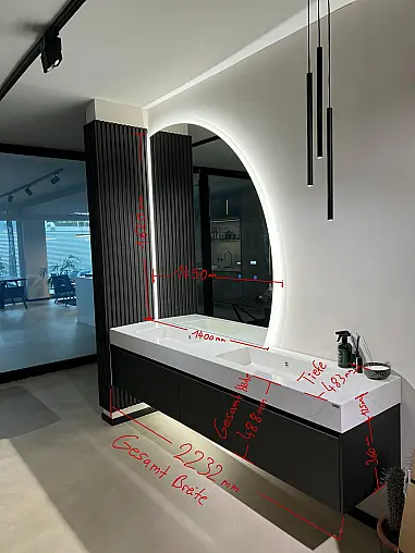 Designer-Badmöbel Set Nobilia Artis Titan + Silestone Calacatta Gold Waschtisch + Designerspiegel mit Bluetooth