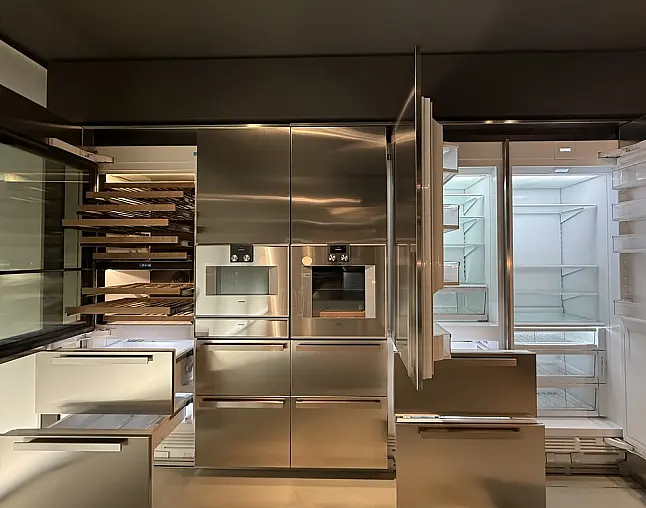 Hohe Schränke Boffi Modell "Programma Standard" aus Edelstahl Gaggenau + SubZero