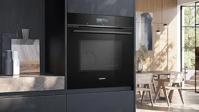 iQ700, Einbau-Backofen mit Mikrowellenfunktion, 60 x 60 cm,  Schwarz, Edelstahl HM736G1B1 (Lager)