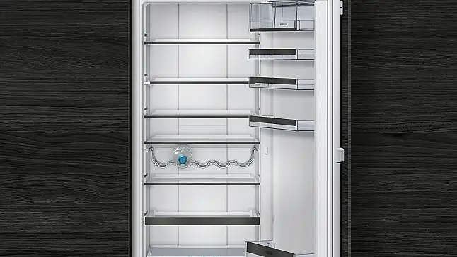 Siemens iQ700, Einbau-Kühlschrank, 177.2x 55.8 cm, Flachscharnier mit Softeinzug KI81FSDE0 (Lager)