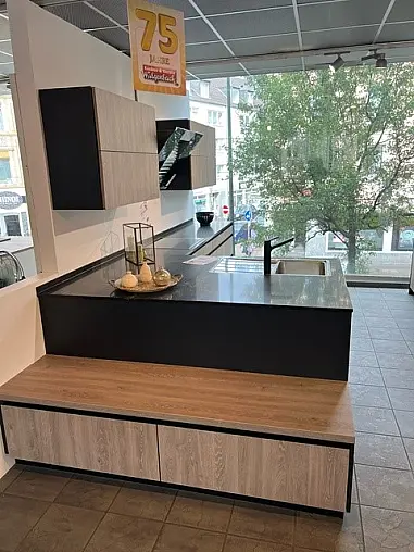 Eine Kombination aus natürlichen Materialien und stilvollen Design.