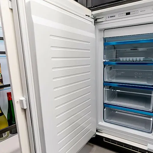 Burger moderne zweizeilige Küchenzeile schwarz