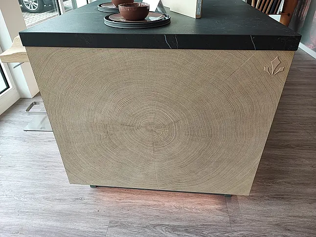 "Del Curto Woodmark Kitchen" Außergewöhnliche Kücheninsel mit Hirnholz Wangen