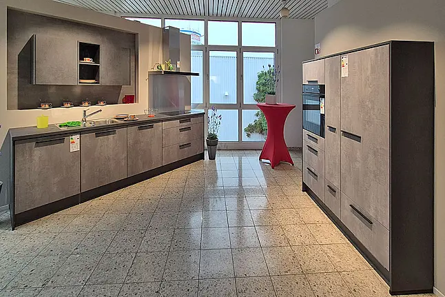 Küchenleiste mit Schrank