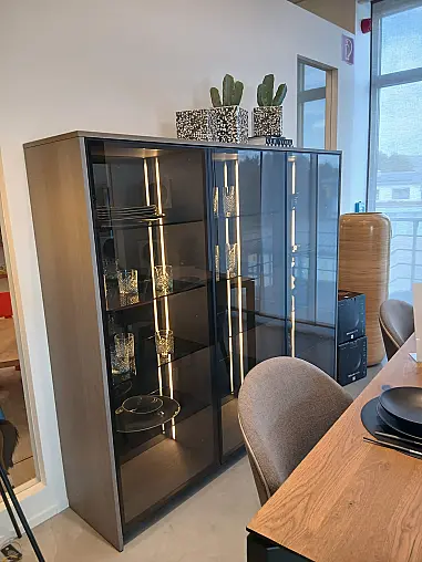 Exklusives Sideboard