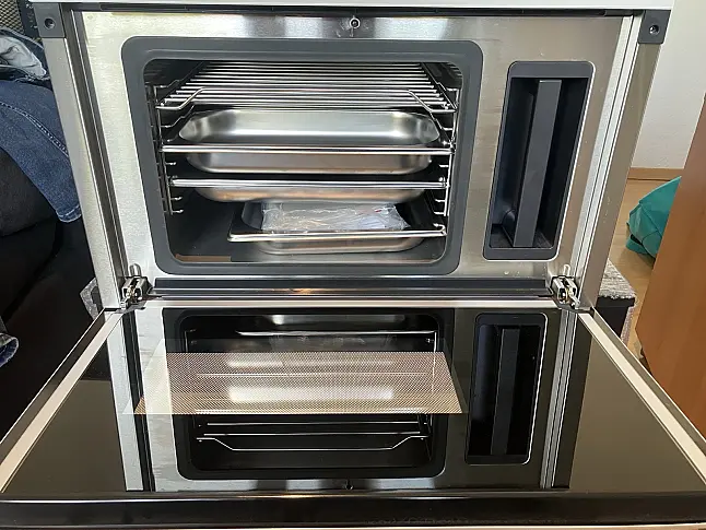 MIELE Einbau-Dampfgarer DG6401