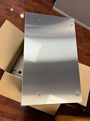 Neues Miele Unterbaugehäuse DGUG3050Ed aus unserer Ausstellung*