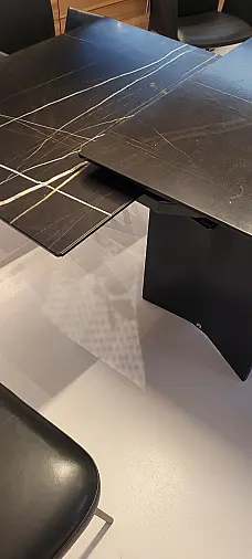 Leipzig_  Marmor Esstisch mit Auszug Länge 200 - 280cm