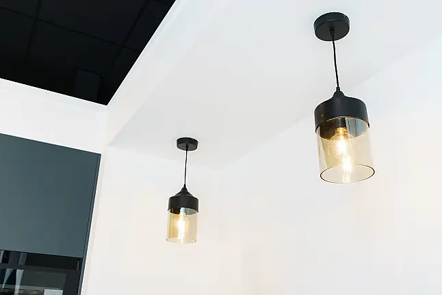 Elegante donkergroene L-keuken