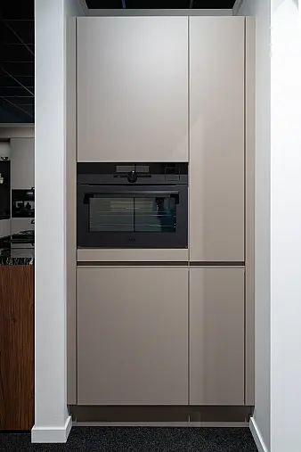 Kwartsgrijze hoekkeuken