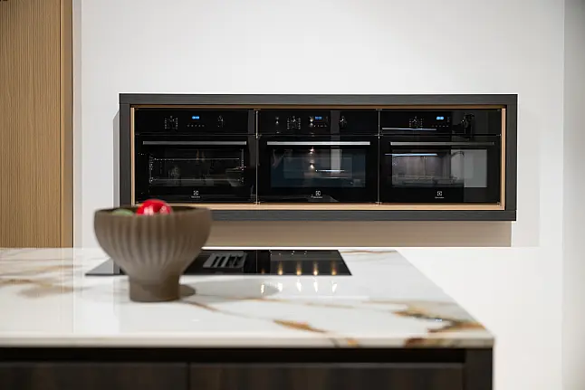 Eiken trend/Blackwood eilandkeuken
