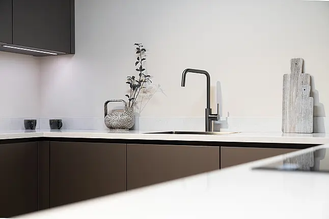 Vegas braun metallic U-keuken
