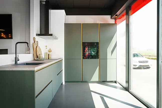 Easytouch mineraalgroene hoekkeuken
