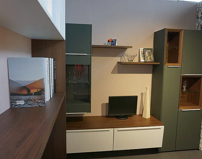 Easytouch Mineralgrün/Alpinweiß + Nussbaum