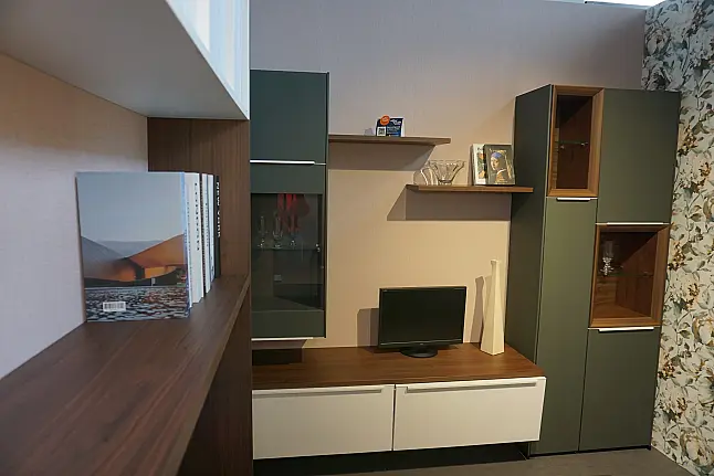 Easytouch Mineralgrün/Alpinweiß + Nussbaum