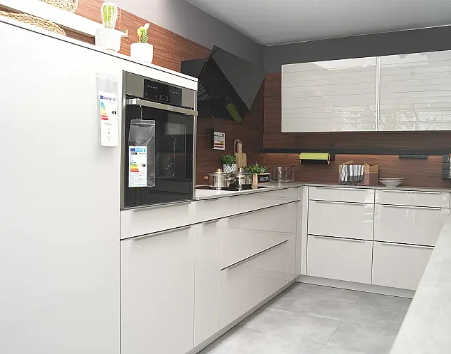 Moderne Design-Küche in satin Hochglanz Lack