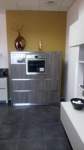 Moderne Grifflos Küche mit Wohnungsmöbeln