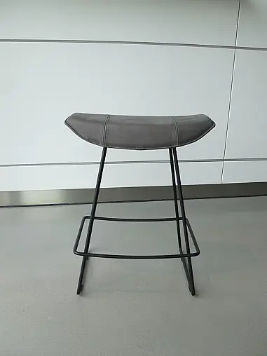Freifrau Manufaktur Hocker Sitzhöhe 63 cm