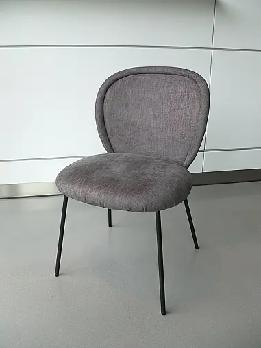Freifrau Stuhl Ona