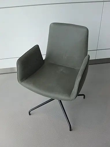 Freifrau Armlehnenstuhl Amelie mit Sternfuß