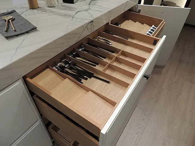Werksverkauf mit Strasser Steinplatte