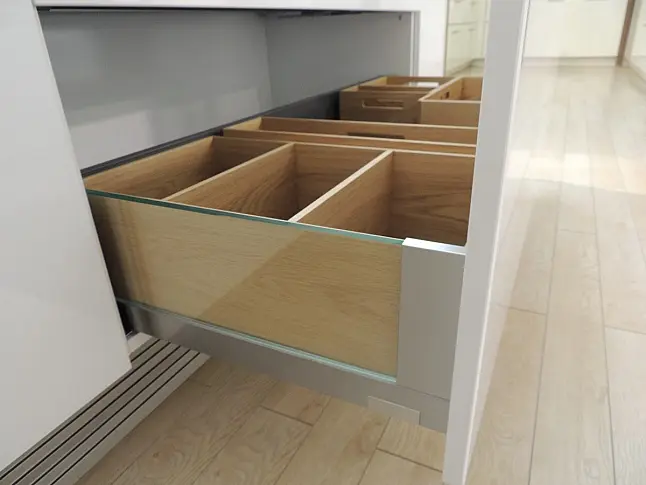 BL 07 Smart Glas Schneeweiß hochglänzend