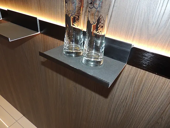 Ballerina Relingsystem mit LED Beleuchtung