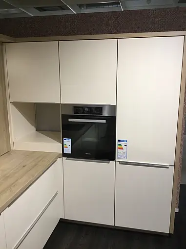 WMK U-Küche mit Premium Geräte