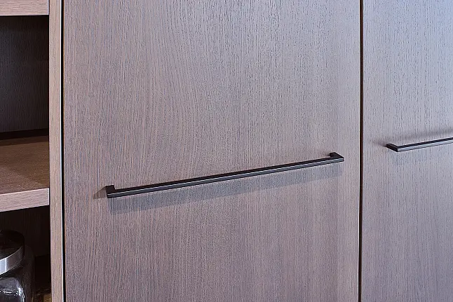 Koje 58 KL: Grote SieMatic keuken met composiet keukenbladen