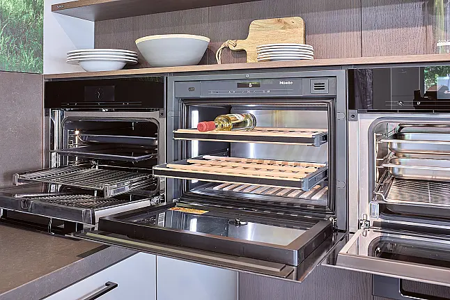 Koje 58 KL: Grote SieMatic keuken met composiet keukenbladen