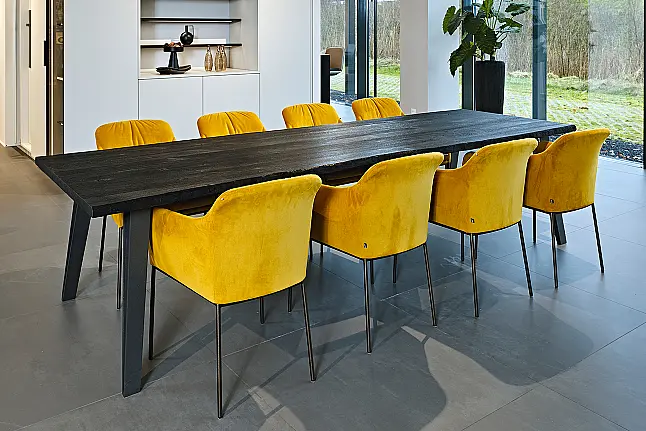Koje 209 KL: Tisch Nightingale