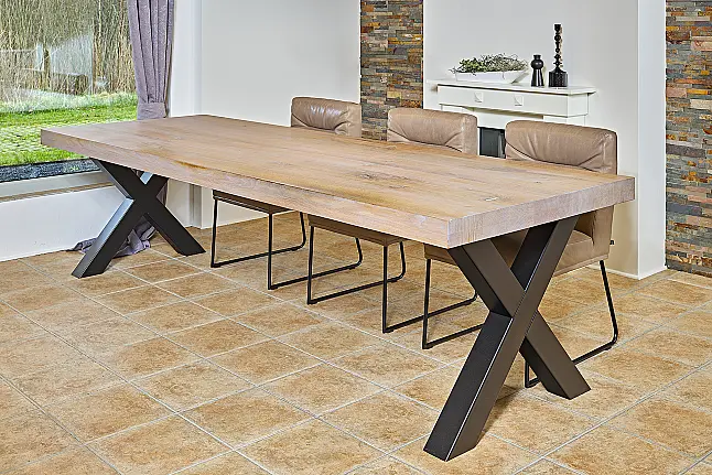 Koje 130 KL: Castle Collection XXL eettafel