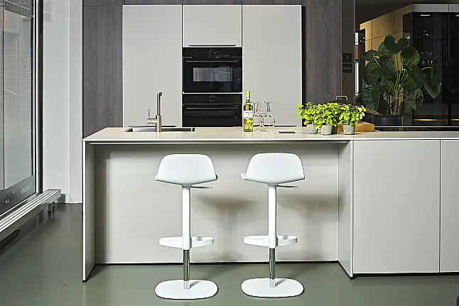 Koje 5 KH: Barhocker Bonnie