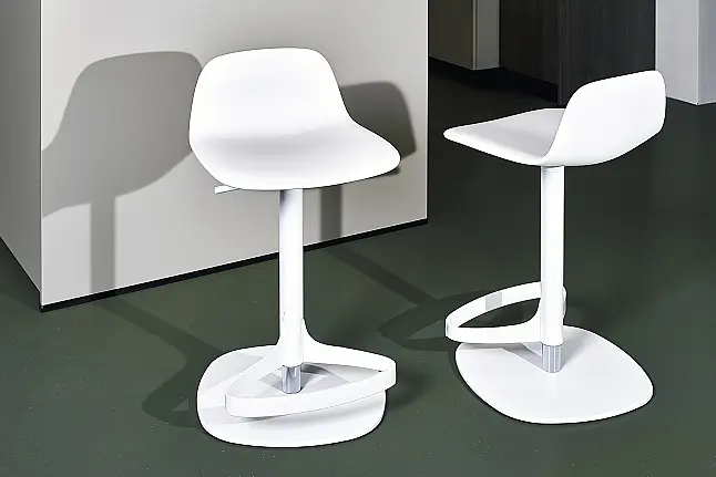 Koje 8 KH: Barhocker Bonnie