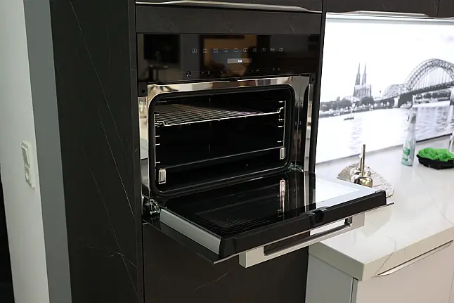 Miele Kompaktbackofen H 7244 BP MK12