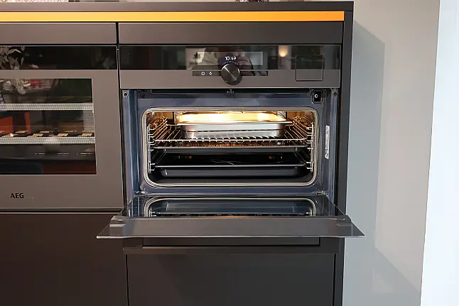 AEG Multidampfgarer Matt Black