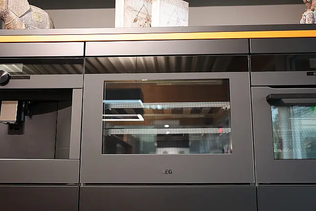 AEG Weinkühlschrank Black Matt schwarz matt