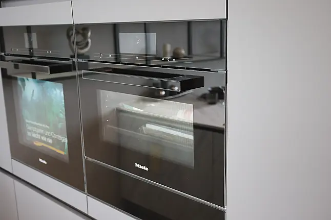 Miele Einbau-Dampfbackofen MK10