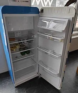 50er Jahre Standkühlschrank mit Gefrierschrank