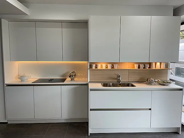 Musterküche SLC lotusweiss smartlaque samtmatt