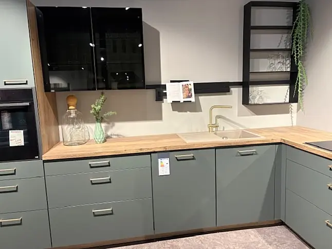 Ausstellungsküche Nobilia Easytouch Mineralgrün modern inkl. Geräten + Garantie Musterküche I Abverkaufsküche Küche