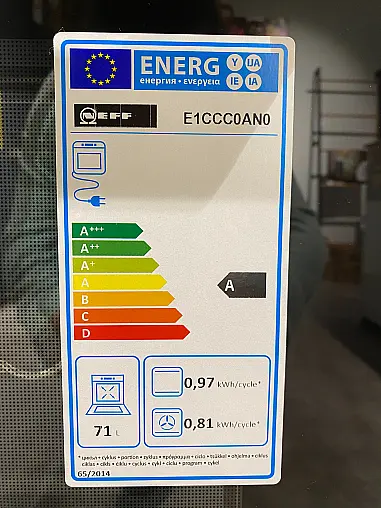 Einbauküche UGL Uni Gloss