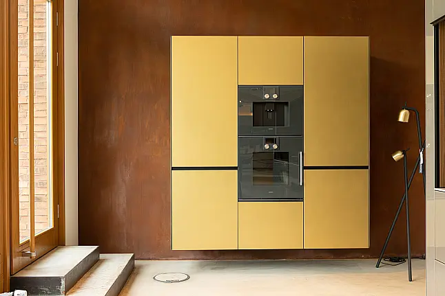 Valcucine Hochschränke wandhängend