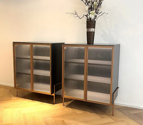 Italienisches Design-Sidebord Rahmen Metall Kupfer