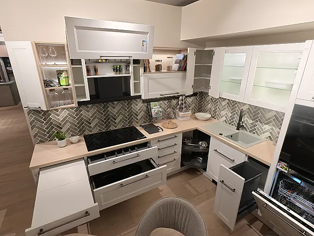 nobilia Landhausküche Cascada Weiß mit grüner Keramikspüle, Ausziehtisch &amp; Bosch Serie 8