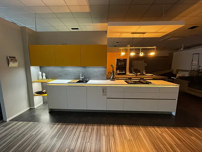 Moderne und frische Küche in Farbkombination mit Weinkühlschrank von AMICA und BORA PUXU2R /H- // Preis nochmals deutlich reduziert- Wir brauchen Platz!