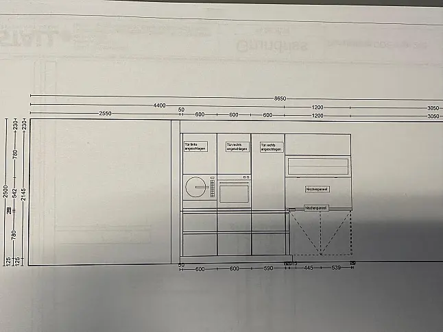 Eichefront mit Beton kombiniert