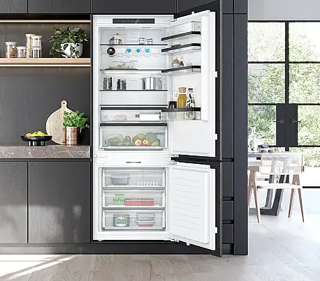 IQ500  Einbau-Kühl-Gefrierkombination KB96NSDD0