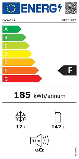Inselküche mit dezentem Landhausstil und zusätzlich passender Kommode
