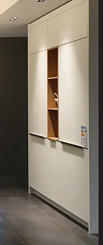 2 Hochschrank Zeilen jeweils für Backofen / Kühl-Gefrierkombination